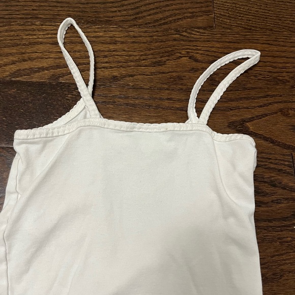 TopShop- plain cropped white tank/cami - Picture 2 of 3